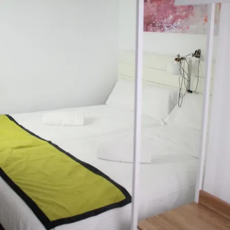 Zahira Apartment *