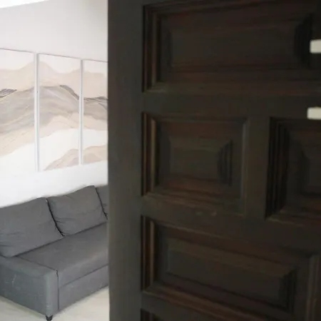 Zahira Apartment